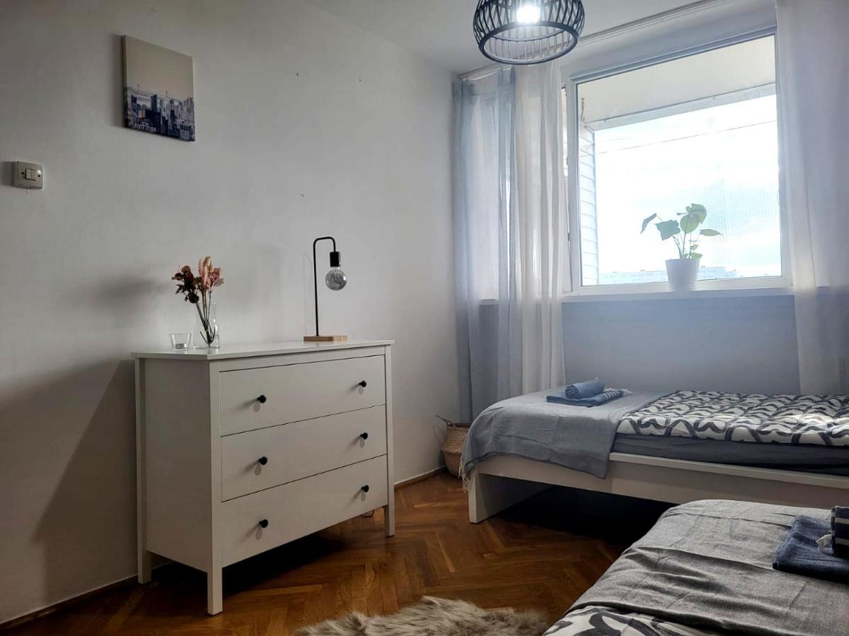 Lemuria Pokoje Wlk Niedzwiedzicy Ostello Legnica Esterno foto