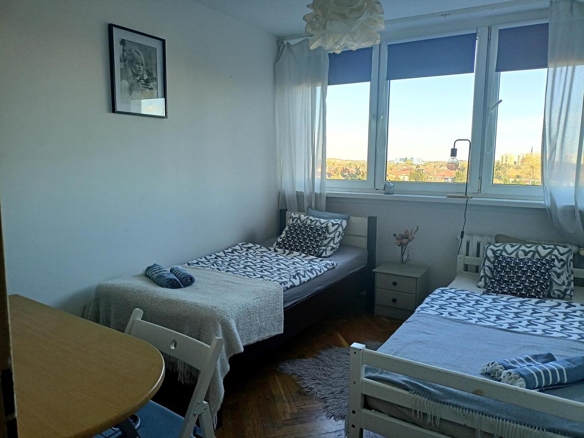 Lemuria Pokoje Wlk Niedzwiedzicy Ostello Legnica Esterno foto